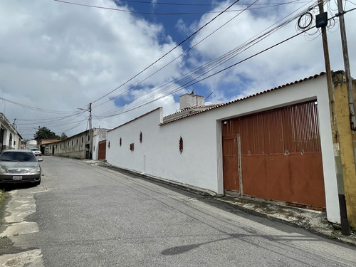 Casa-quinta En Lomas De Urquía- Carrizal. Jj/ws