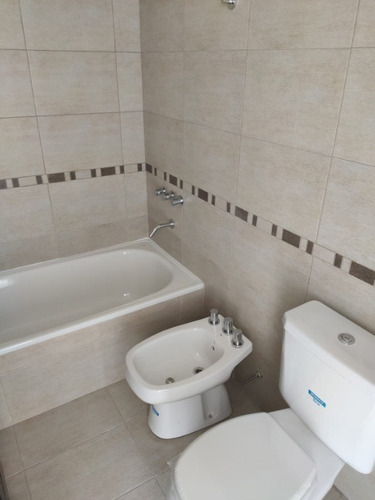 Imagen 9 de 9 de Departamento En Venta En Moron Centro