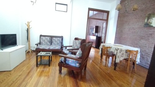 Alquiler Departamento 3 Ambientes Amueblado, Chacabuco Al 900 . San Telmo Cercano A Facultades, Uade, Universidad Catolica, E Interamericana !!!