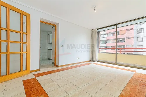 Departamento En Arriendo De 3 Dorm. En Las Condes