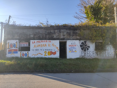 Terreno Con Edificación Antigua