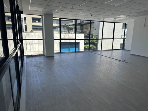 Oficina En Arriendo/venta En Chico Norte. Cod A1004432