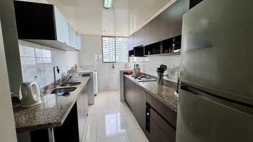 Departamento En Venta De 3 Dorm. En Concón