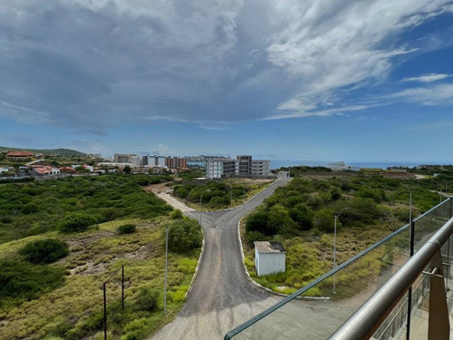 Espectacular Apartamento Vista Al Mar En Playa Moreno, La Rocaloft, Isla De Margarita