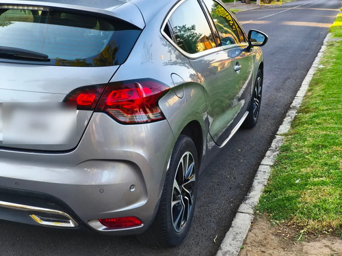 Ds Automobiles Ds4 1.6 Crossback Bluehdi So Chic At Diese...