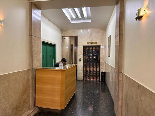 Oficina En Alquiler - 4 Oficinas 2 Baños - San Nicolás