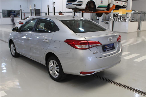 Toyota Yaris 1.5 16V FLEX SEDAN XLS MULTIDRIVE