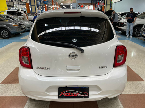Nissan March 1.6 16v Sv 5p