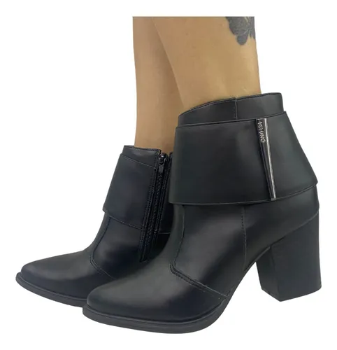 Bota via uno salto grosso sales