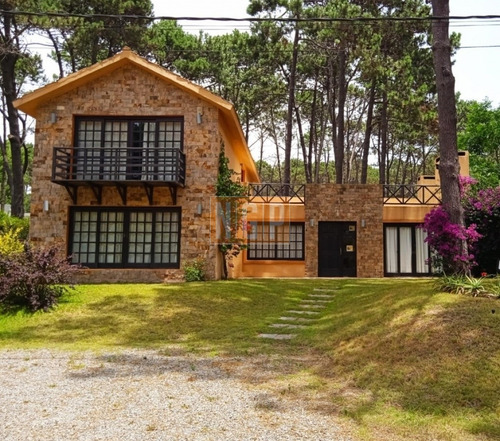 Imagen 2 de 17 de Casa En Venta, Rincón Del Indio, Punta Del Este