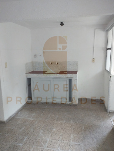 Cómodo Apartamento De 1 Dormitorio En Barrio Nuevo Paris, Complejo Ch - Ideal Para Personas Mayores O Parejas