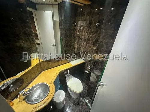 Local En Venta La Castellana Abm