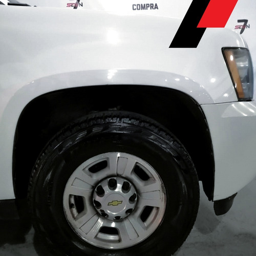 Imagen 5 de 8 de Chevrolet Suburban 2013,blanca,nivel 5