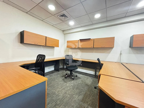 Oficina Duplex Amoblada 250 M2
