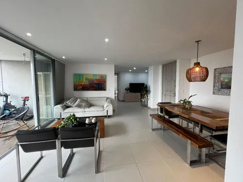 Apartamento En Venta En Loma Los Mesa. Cod V11184