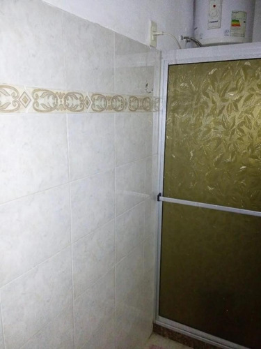 Imagen 8 de 13 de Apartamento Ph En Parque Batlle, Tipo Casa Ref 613