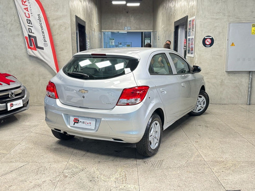 Chevrolet Onix 1.0 MPFI LS 8V FLEX 4P MANUAL