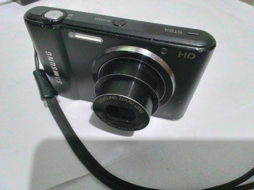 Camara Digital Samsung St64 Compacta Color  Negro Usada