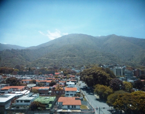 Imagen 13 de 14 de Alquiler Local Comercial En La Urbina