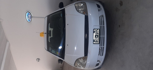 Imagen 11 de 17 de Ford Fiesta Energy 1.6 2004