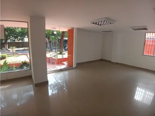 Arriendo De Local U Oficina En El Prado.