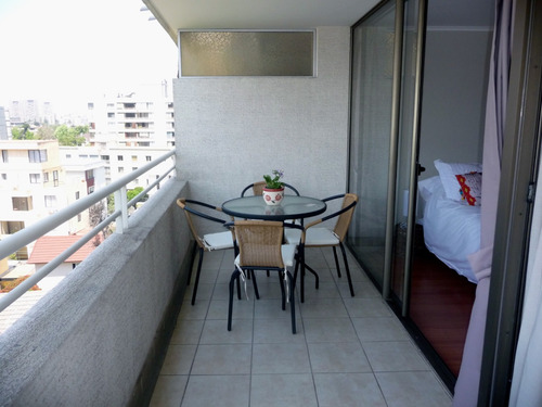 Departamento Amoblado En Arriendo Román Diaz, Providencia
