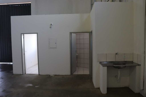 Imagem 8 de 11 de Barracão Recém Construído Via Norte 4.000,00 - 7572