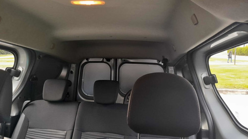 Imagen 8 de 8 de Renault Kangoo 2018 Ii Express Confort 5a 1.6 Sce