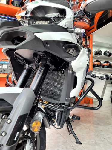 Imagen 21 de 21 de Benelli Trk 502 Okm Tamburrino Motos
