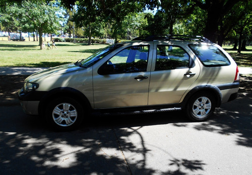 Imagen 21 de 22 de Fiat Adventure 1.8 2005 Nafta, Podría Tomar Permuta