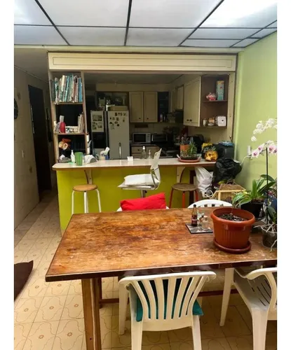Casa En Venta En La Floresta. Cod V6473