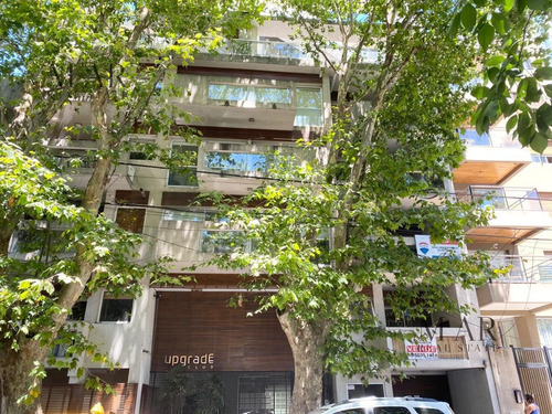 Imagen 21 de 22 de Retasado. Departamento En Venta. Balcón Terraza Con Parrilla. 2 Amb. 2 Baños. Cochera Y Baulera.