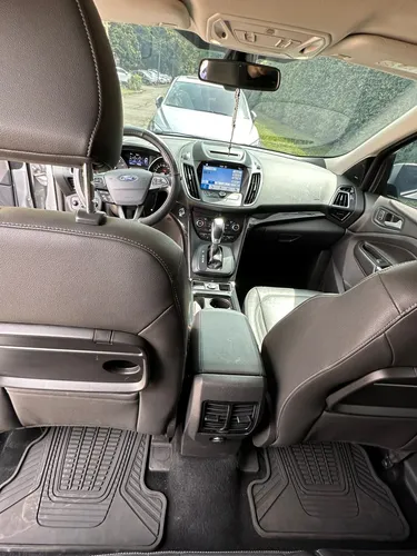 Ford Escape 2.0 Titanium