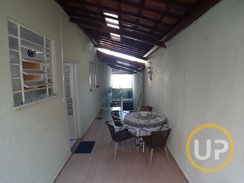 Imagem 8 de 15 de Casa À Venda No Bairro Fernão Dias - Belo Horizonte, Mg - 8405