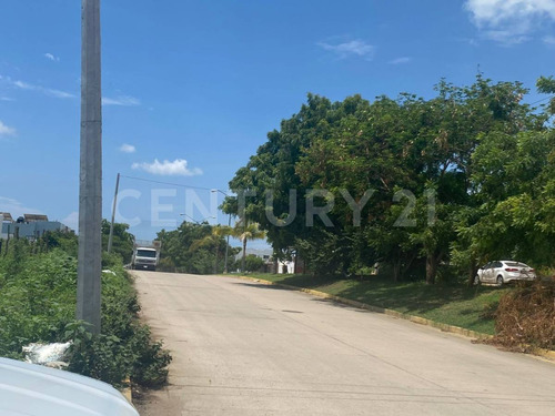 Terreno En Venta En El Conchi Ii, Mazatlán, Sinaloa.