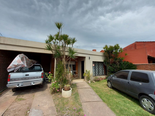 Imagen 3 de 12 de Casa En Venta En Don Torcuato