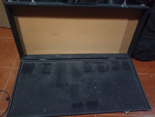 Pedalboard Estuche Rígido Anvil 1 Metro Lazy Dog Permuto