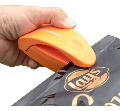 Innovagoods Mini Selladora Manual De Bolsas Con Cúter E Imán Color Naranja