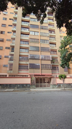 Apartamento En Venta Montalban Iii