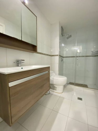 Imagen 10 de 12 de Pueblo Viejo, Complejo Turistico El Morro, Lecheria | Venta Casa | 176 Mts2 | 4h | 3b | 1pe | 110.000$
