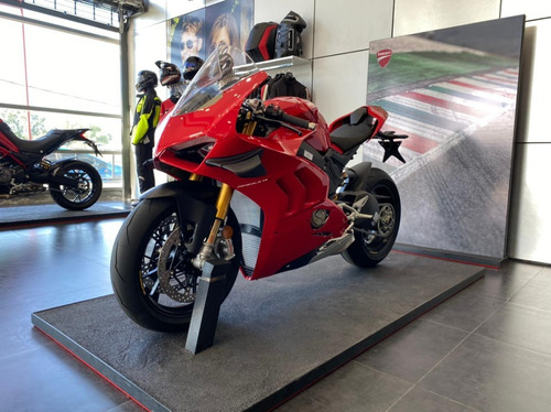 Panigale V4s