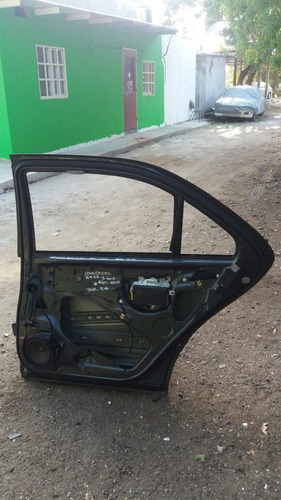 Imagen 2 de 2 de Vendo Puerta Trasera Derecha De Mercedes Benz S600, 2000