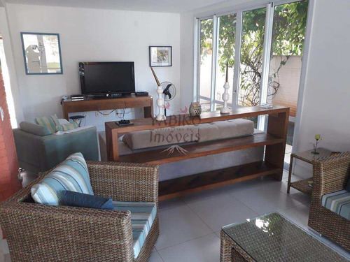 Imagem 8 de 24 de Casa Com 03 Dormitórios Em Condomínio De Alto Padrão. - V368