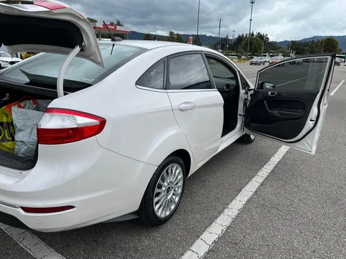 Ford Fiesta 1.6 Titanium Mt