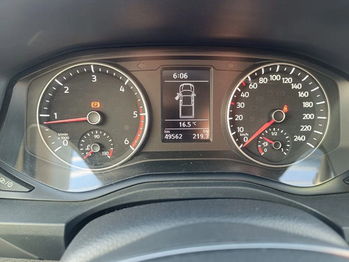 Volkswagen Amarok TREDLINE 4X2 MT