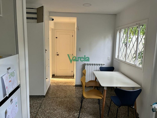 Imagen 10 de 30 de Venta Casa, Punta Carretas, Casi Golf, Ideal Empresa Reciclada A Nuevo!!!!