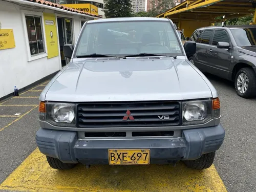 Mitsubishi Montero 3.0 V13VNA 4X4