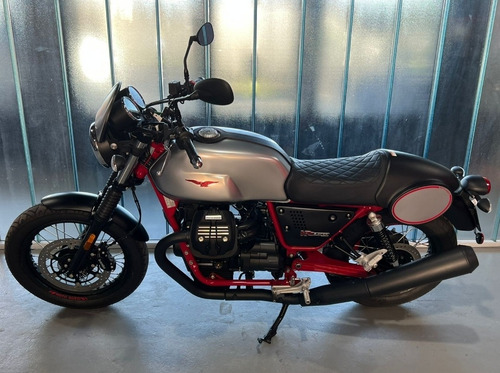 Imagen 1 de 14 de Moto Guzzi V7iii Racer