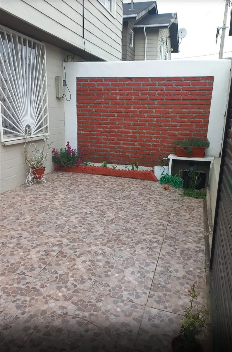 Imagen 2 de 20 de Casa En Venta De 2 Dorm. En Linares