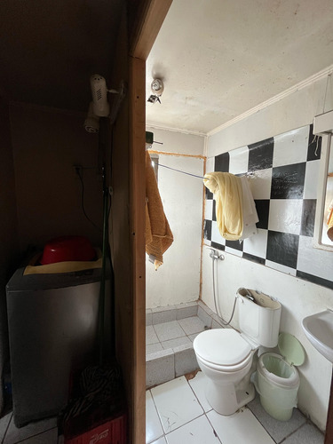 Vendo Amplio Terreno En Una Esquina, Con Casa, La Granja